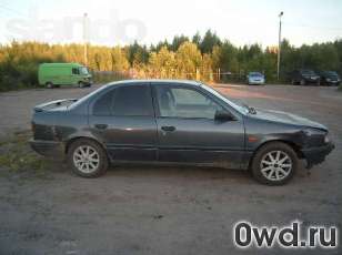 Битый автомобиль Nissan Primera